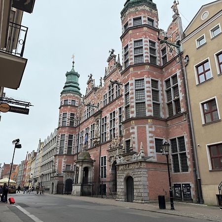 Apartament Starogdanski Przy Ul Dlugiej Bagian luar foto