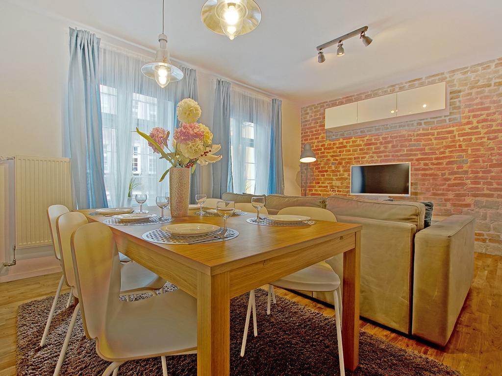 Apartament Starogdanski Przy Ul Dlugiej Bagian luar foto